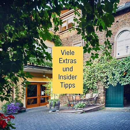 Ferienhaus Schwaab-Scherr, Genau Zwischen Bernkastel-Kues Und Traben-Trarbach, Mit Kostenlosem Oepnv-Ticket Fuer Bus Und Bahn, Parkplaetzen, Fahrradgarage Und Vielen Tipps Erden Kültér fotó
