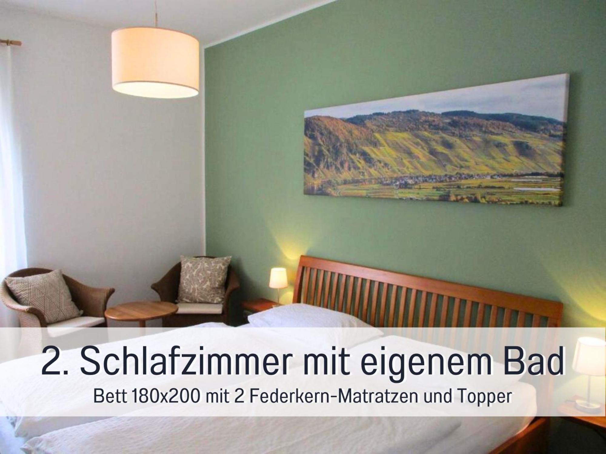 Ferienhaus Schwaab-Scherr, Genau Zwischen Bernkastel-Kues Und Traben-Trarbach, Mit Kostenlosem Oepnv-Ticket Fuer Bus Und Bahn, Parkplaetzen, Fahrradgarage Und Vielen Tipps Erden Kültér fotó